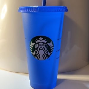 Starbucks color changing cup